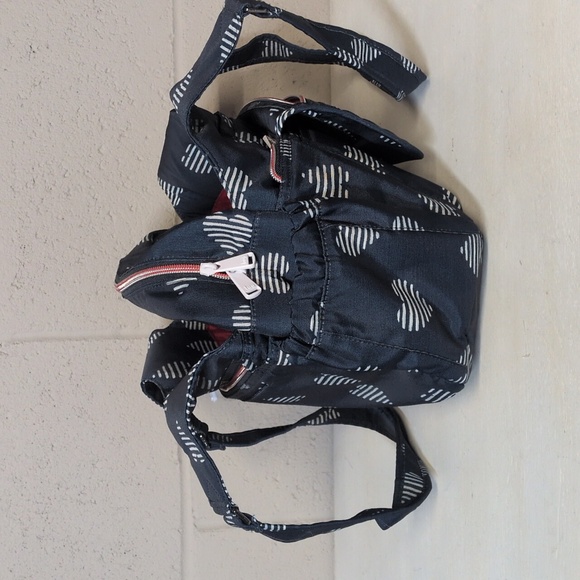 Lug Women's Romper Carry All Shoulder Bag, Brushed Navy Hearts, like new - Picture 9 of 15